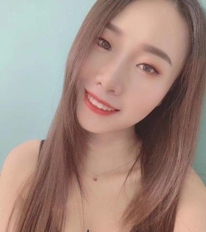 服务满分的美女端端，不容错过！